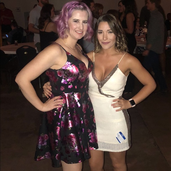 Meet your Posher, Audra - Picture 4 of 8